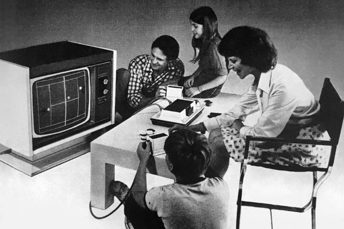 magnavox odyssey 3-Découvrez l'histoire de la Magnavox Odyssey,-Rabbits Games Magnavox Odyssey, Ralph Baer, première console, années 70, histoire de la Magnavox Odyssey, industrie du jeu vidéo