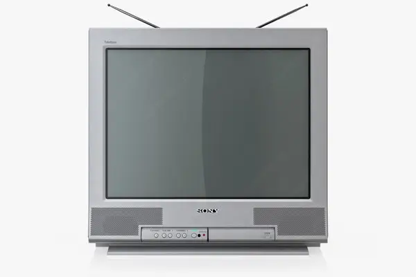 Sony Trinitron Retrogaming-Les accessoires de rétrogaming indispensables en 2023-Rabbits Games Les accessoires de rétrogaming indispensables en 2023-Actualités-Accessoires