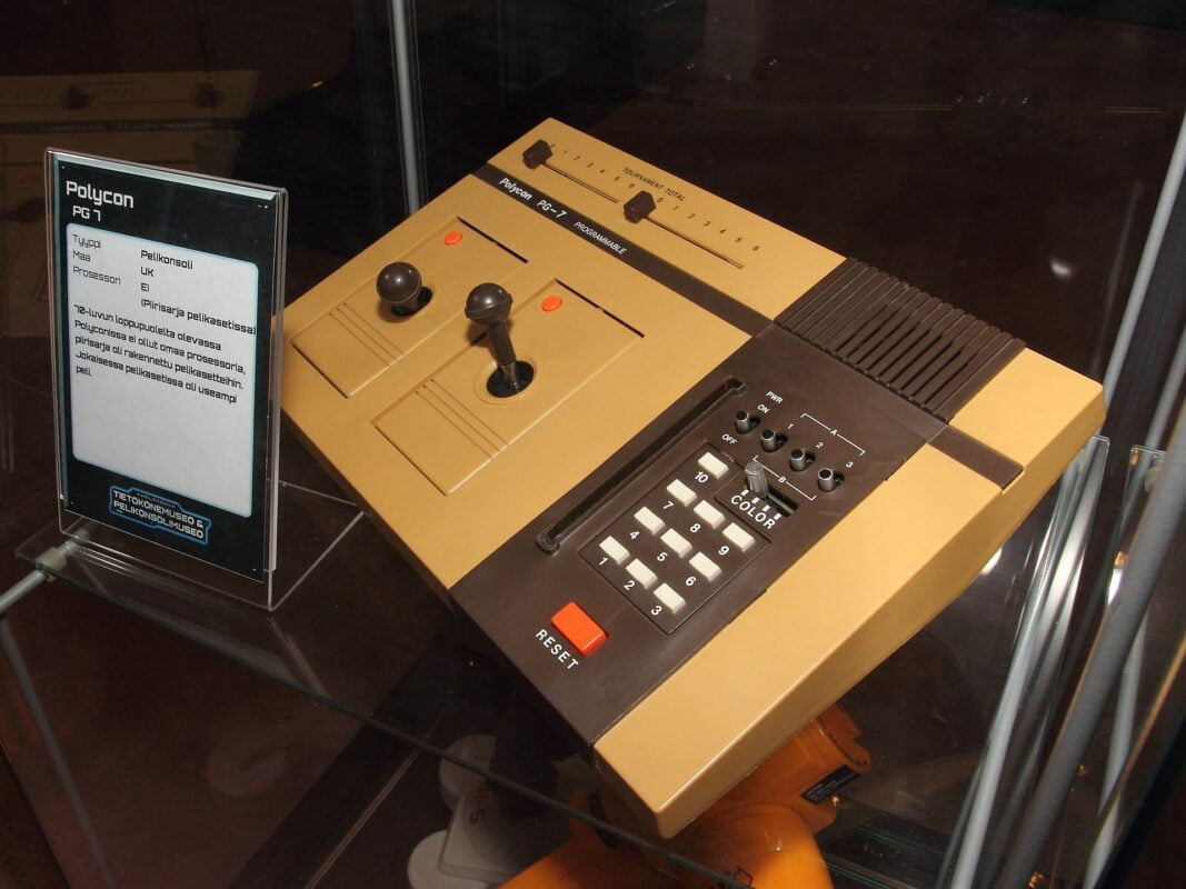 La Série de Consoles PC-50X : Une Épopée Numérique - Rabbits Games Série PC-50X, Consoles, Jeux Vidéo, Processeur NEC μPD77xx, Cartouches ROM
