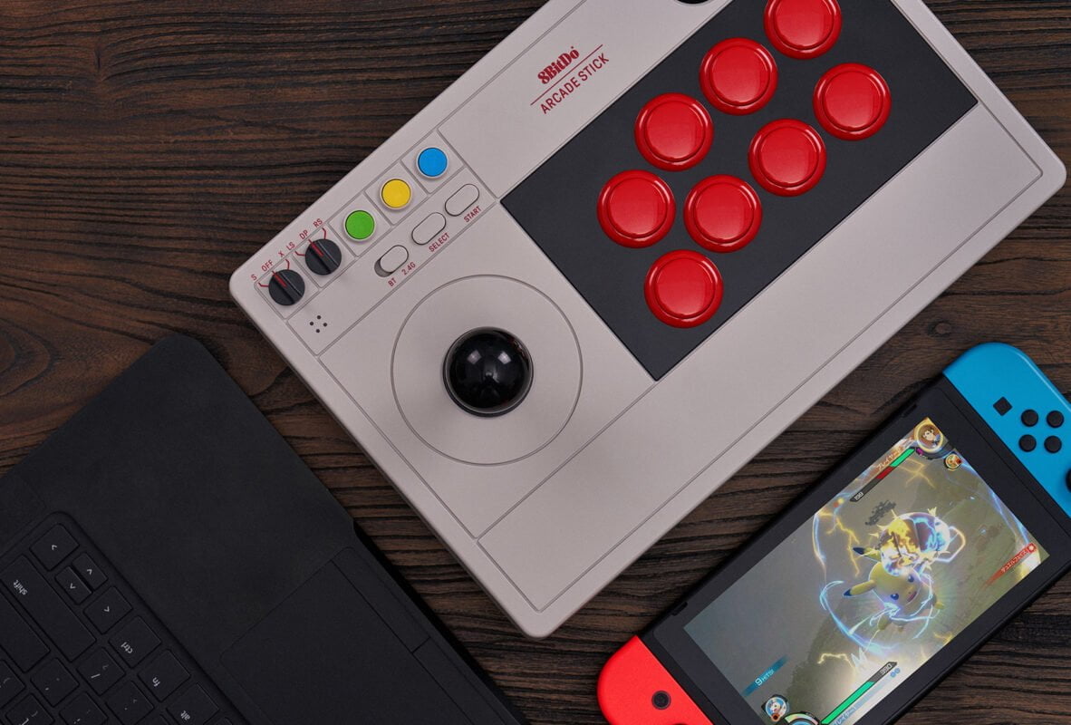 arcade 05-8BitDo Arcade Stick: Un contrôleur rétro pour les amateurs de jeux-Rabbits Games 8BitDo Arcade Stick: Un contrôleur rétro pour les amateurs de jeux-Matériels Accessoires-Accessoires