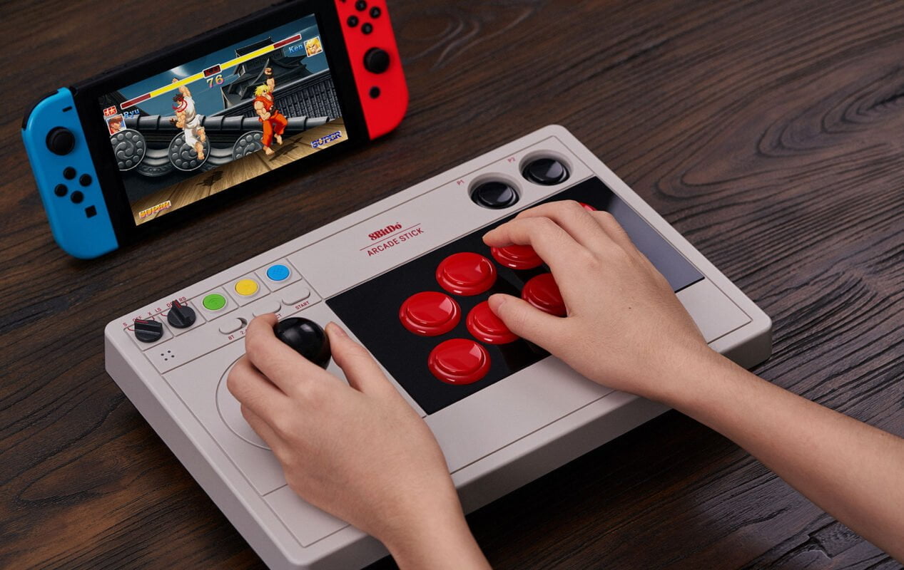arcade-8BitDo Arcade Stick: Un contrôleur rétro pour les amateurs de jeux-Rabbits Games 8BitDo Arcade Stick, contrôleur rétro, expérience de jeu authentique, compatibilité moderne, caractéristiques, performance, personnalisation.
