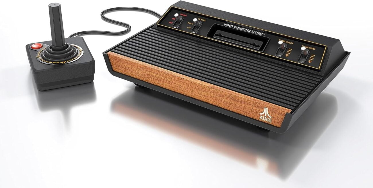 Atari 2600+ : Le Retour Triomphant d'une Légende du Gaming Atari 2600+ : Le Retour Triomphant d'une Légende du Gaming