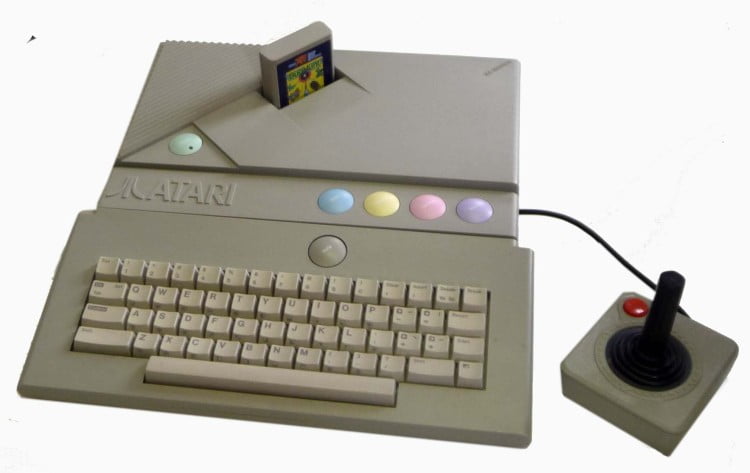 Pack ROMs Atari XEGS : Retour vers le Futur du Rétrogaming Pack ROMs Atari XEGS : Retour vers le Futur du Rétrogaming, Pack ROMs Atari XEGS, rétrogaming, jeux vidéo classiques, Atari, divertissement numérique