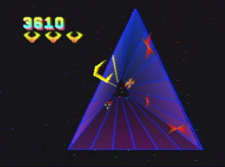 Tempest 2000 sur Atari Jaguar : Une plongée dans un classique intemporel Tempest 2000 sur Atari Jaguar : Une plongée dans un classique intemporel
